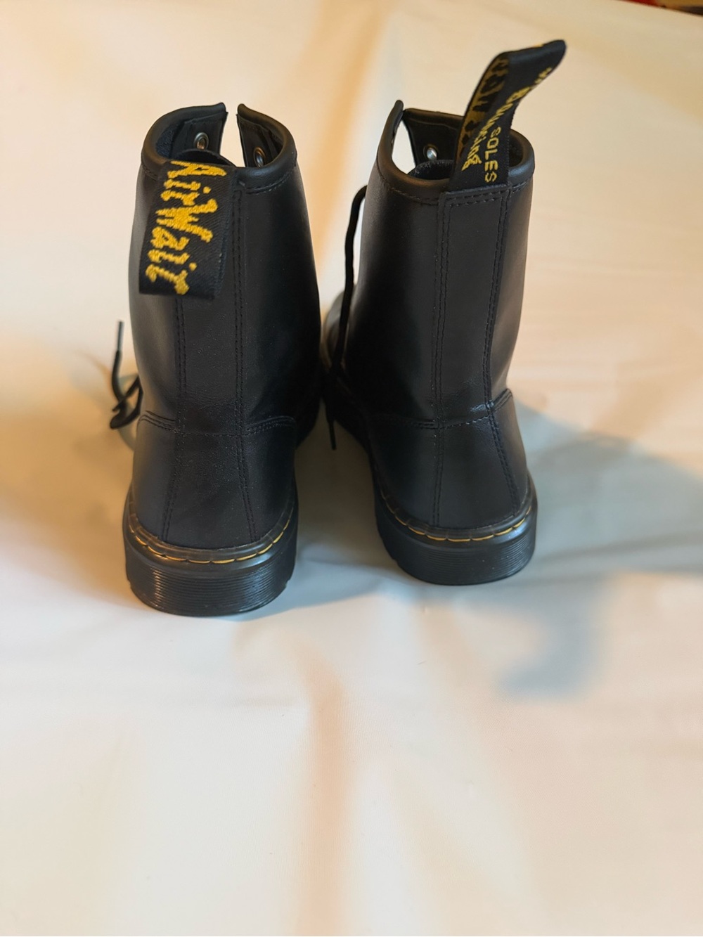 Dr. Martens Black Zavala Boots Mens 8/Women’s 10 - Picture 3 of 5